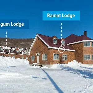  Lodge Ramat Niseko